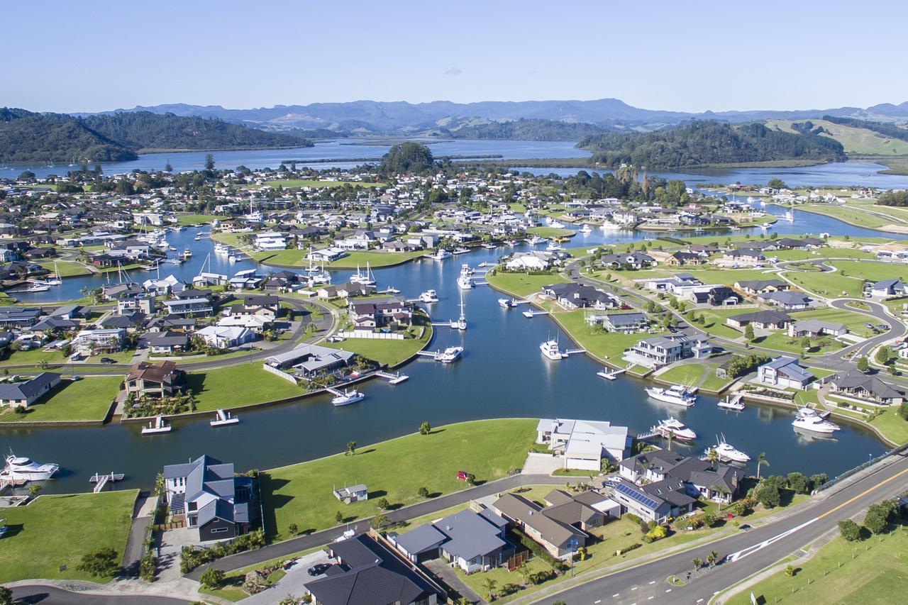 Bed and Breakfast Casa Aquila Whitianga Esterno foto
